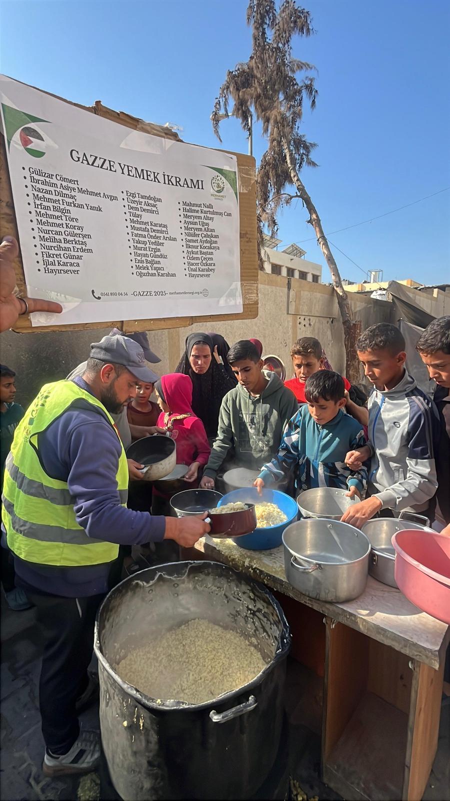 Gazze İçin Dayanışma Zamanı: Bir Lokma Umut Ol