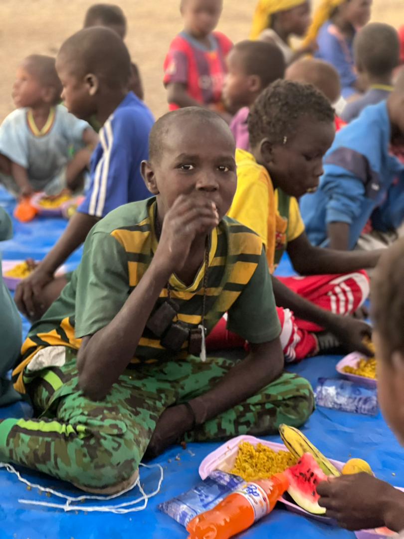 Sudan’da Bir El، Bin Umut