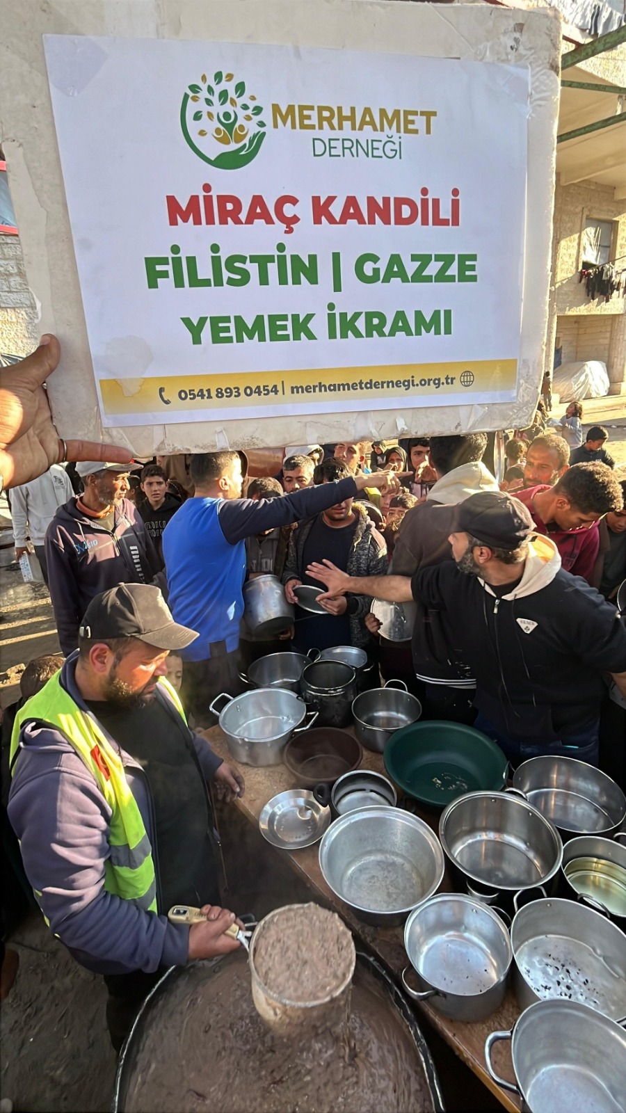 Miraç Kandili’nin Bereketi Kardeşlik Sofralarımızda