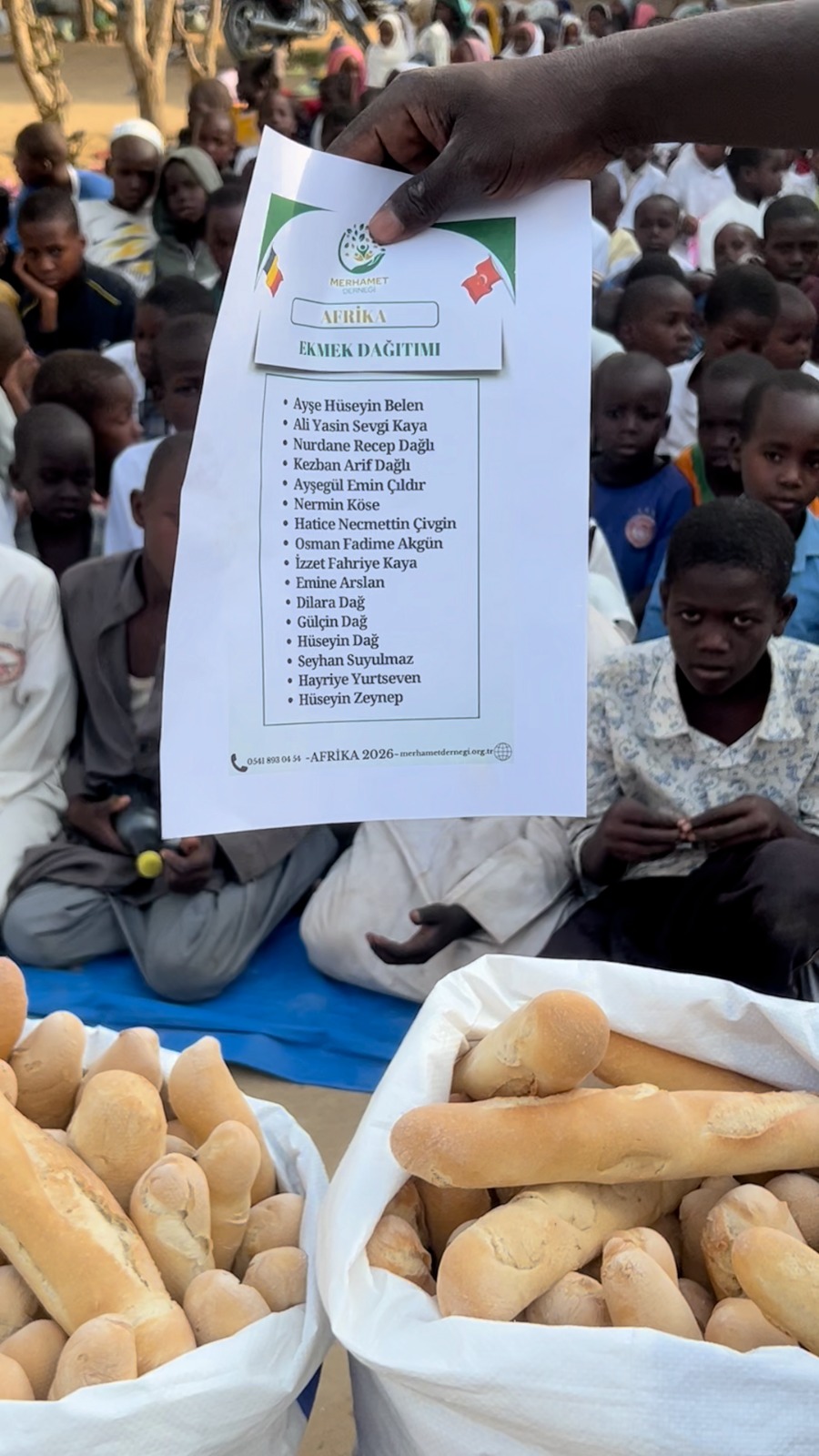 Ekmeklerimizi Paylaştık، Merhameti Çoğalttık